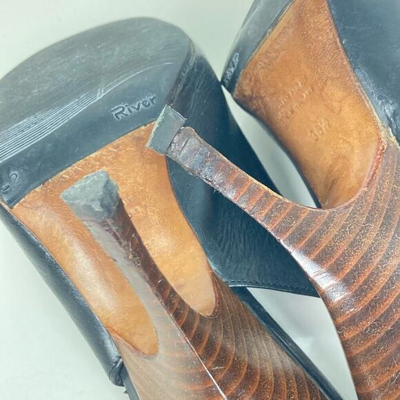 YVES SAINT LAURENT Black Leather Sling Back Heels - Size 36.5 - Picture 12 of 14